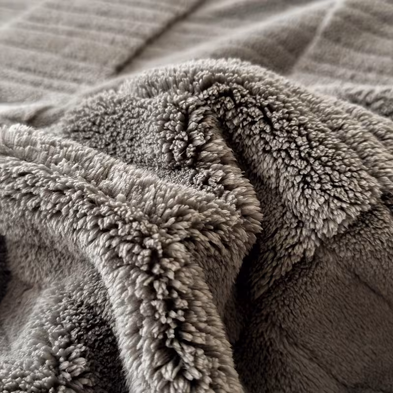 1pc luxury fleece thick double layer blanket plush winter bedspread machine washable cozy throw for bed sofa outdoor decor in brown navy burgundy dark green light green pink Product details 2