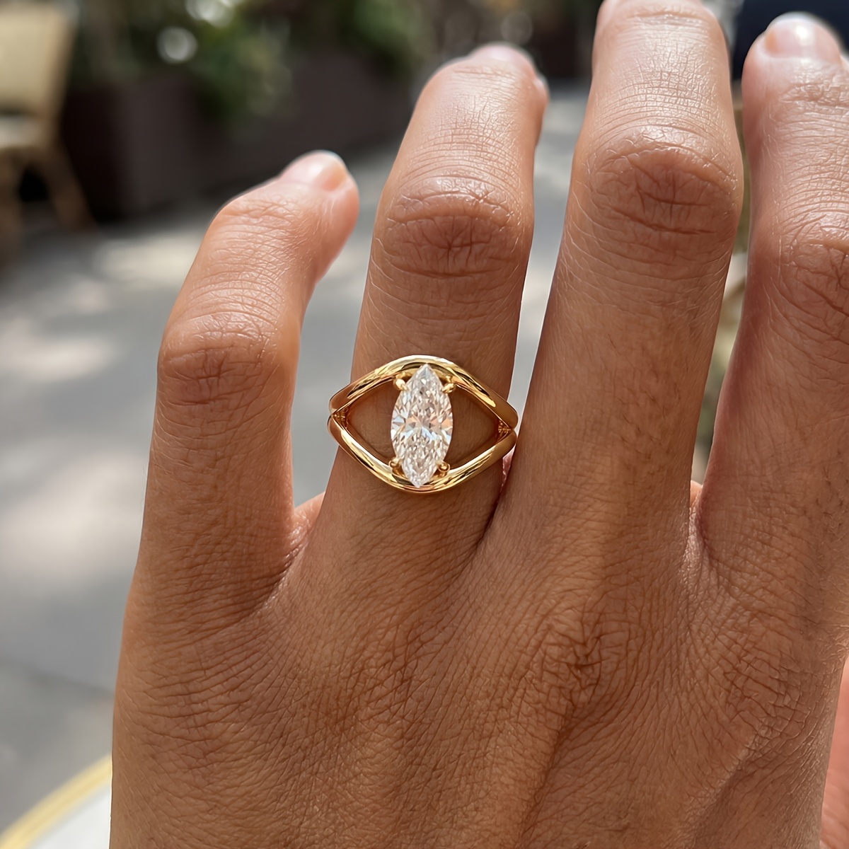 Women's Hollow Marquise Ring, Elegant Gift for All Occasions