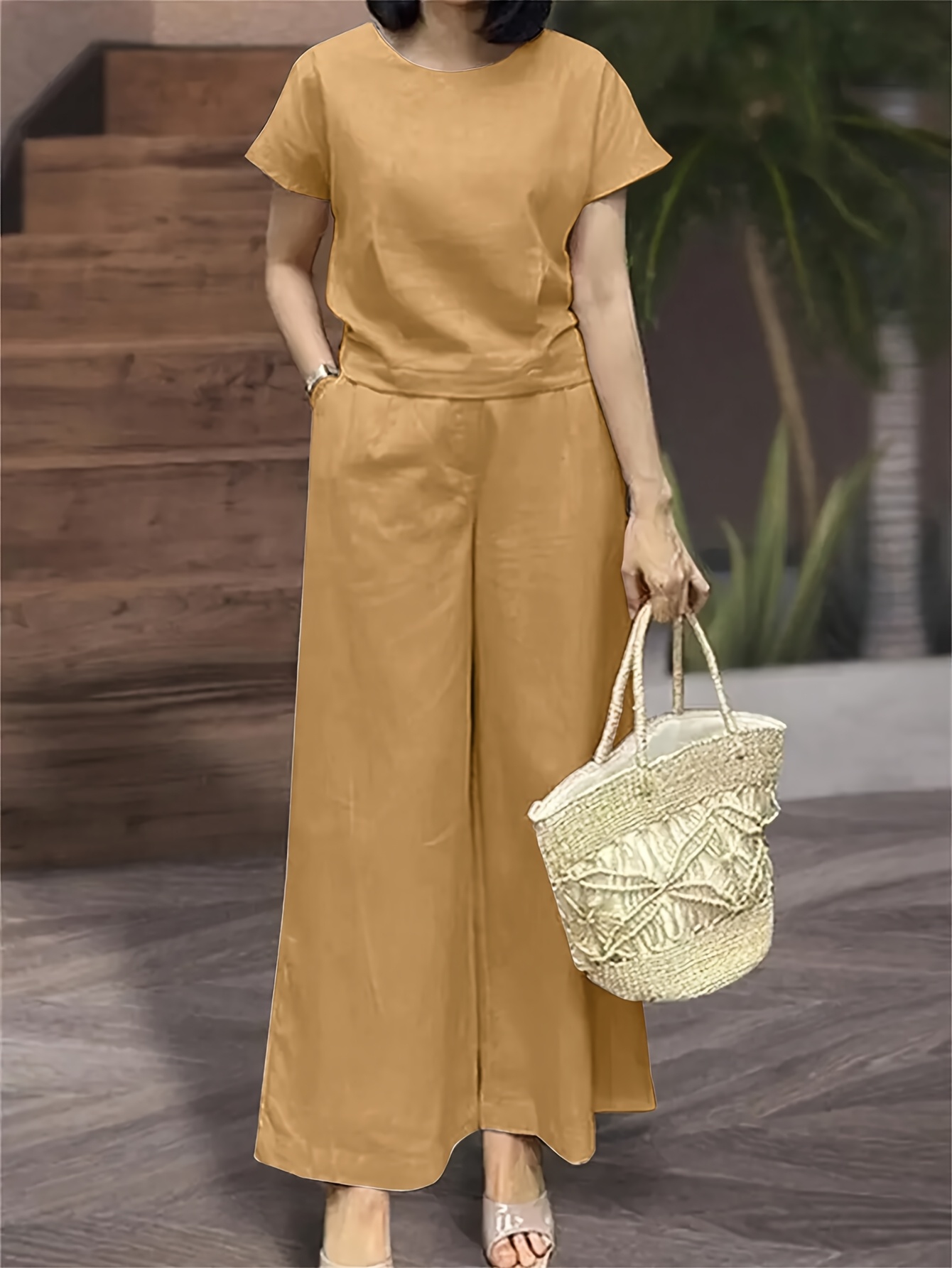 Women'S Elegant Solid Color Short Sleeve Top & Wide Leg Pants Set - Perfect Matching Outfit with Pockets, Crew Neck, Regular Fit for Spring/Summer, Casual Outfit|Elegant Casualwear| Texture