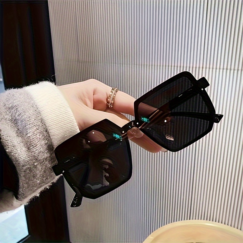 

New Trendy Large Square Frame For Woemn Oversized Frame Glasses For Driving Special Glasses