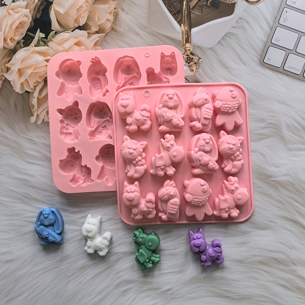 

1pc Silicone Animal-shaped Mold For Candy, Chocolate, - 12 Cavities, Random Color, Diy Baking Tool For Kitchen & Dining