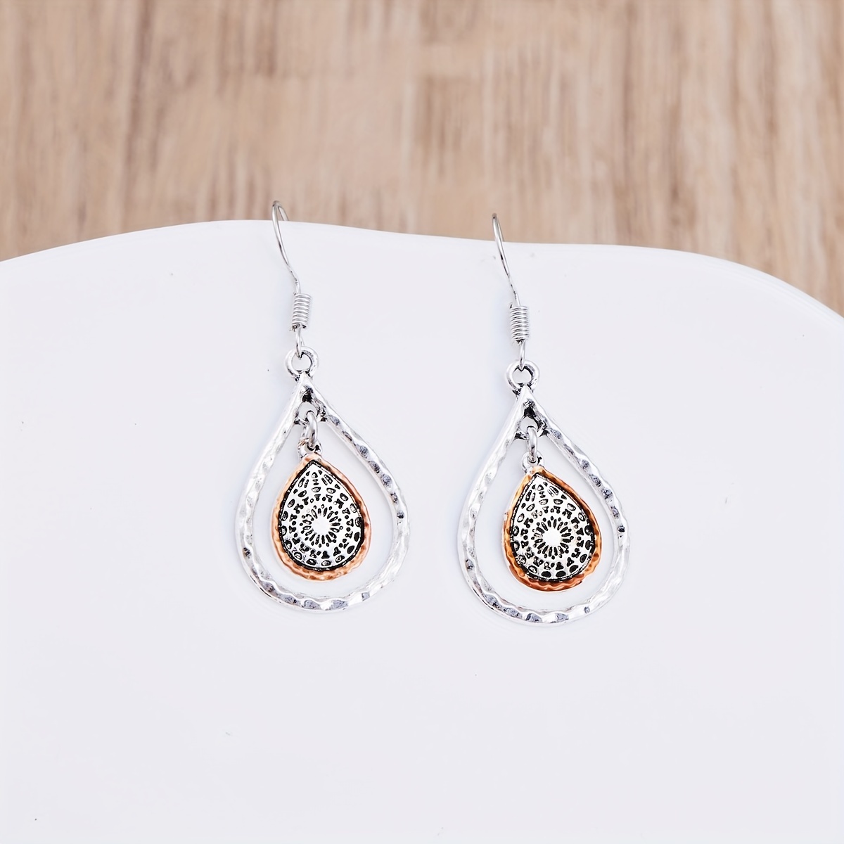 TEMU Pendientes colgantes retro para mujer, estilo bohemio, con colgante tallado de de agua, ideal para fiestas y regalos