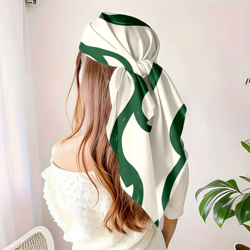 TEMU 우아하고 세련된 다크 그린 추상 스퀘어 스카프, 물결 무늬가 돋보이는 다용도 액세서리. 캐주얼 헤드웨어, 넥 스카프, 가방 장식에 적합. 캐주얼, 포멀 의상, 외출, 여행, 비치웨어에 어울림