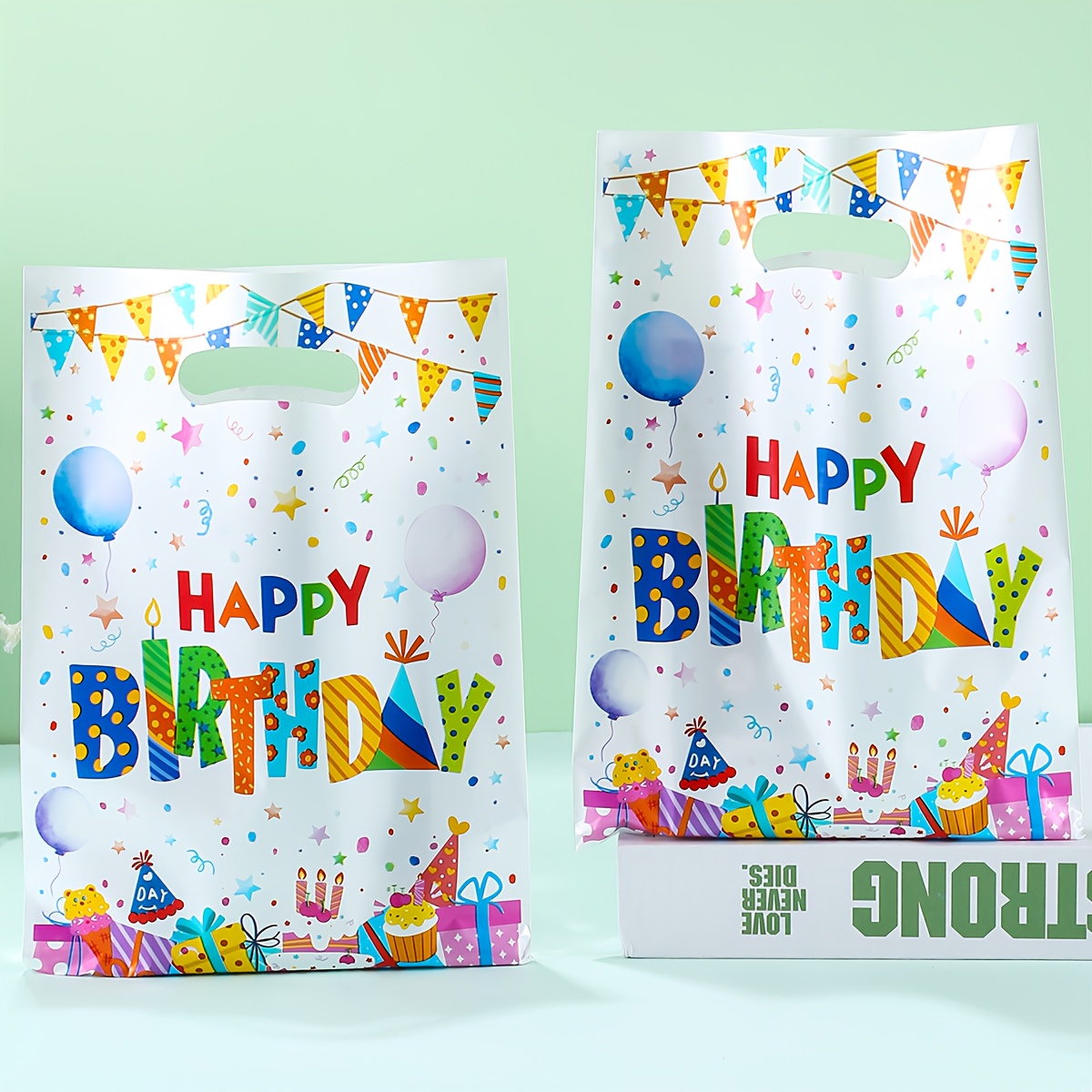 E-shop 30er Pack Happy Birthday Geschenktüten, 25*18 cm Kleine Verpackungstüten, Cellophan Geschenktüten aus Plastik, Tragetaschen, Geburtstagsparty
