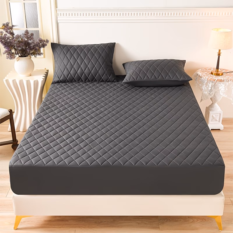 1pc luxurious ultra soft and comfortable fitted sheet thickened mattress protector with quilted padding layered fitted sheet pillowcases not included all in one bedding mattress cover ideal for bedrooms hotels guest rooms Product details 1