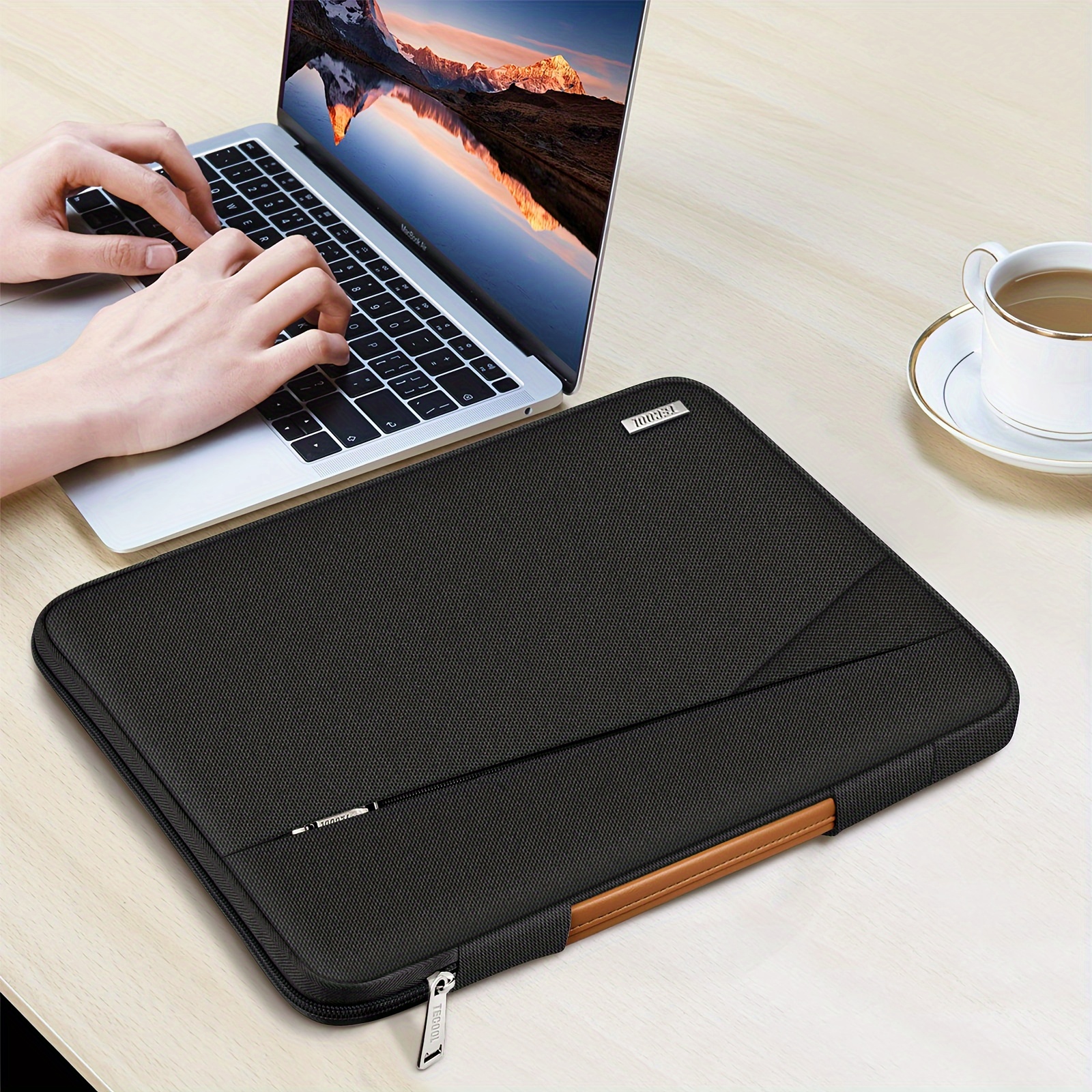 Laptop Sleeve Bag Compatible with MacBook Air Pro 13 14 Inch M1 M2 M3, MacBook Air 38.1 cm M2 M3, MacBook Pro 16 M1 M2 M3, Laptop Protection and Shockproof Bag, Computer Carrying Bag with Handle and Pockets for Other 13.5 14 15 16 Inch Notebook