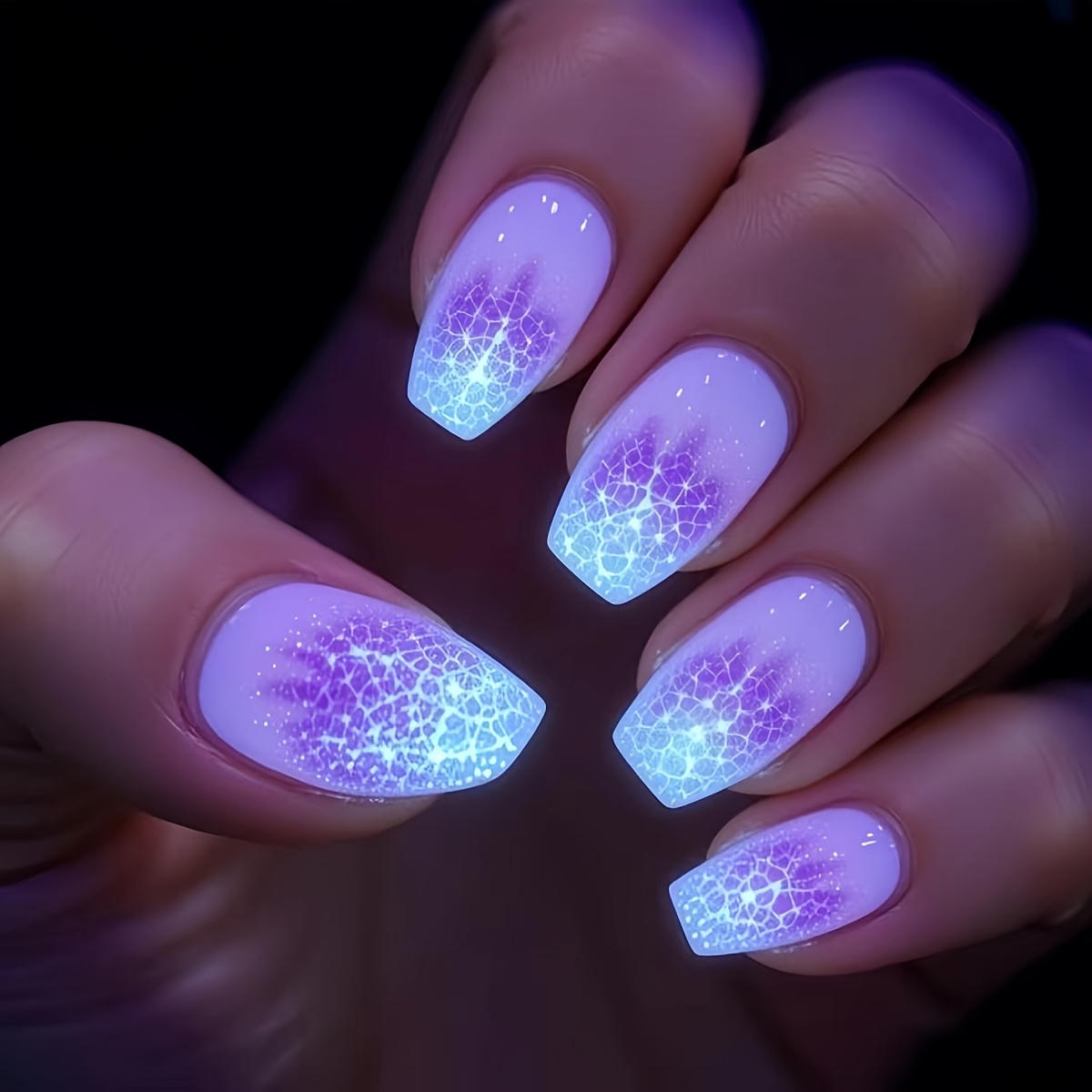 TEMU 24pcs Nail Art Set, Purple Blue Glow Ice Crack Gradient Oval Shape Nails, Cool Nighttime Luminous Atmosphere Nightclub Party Individual Trendy