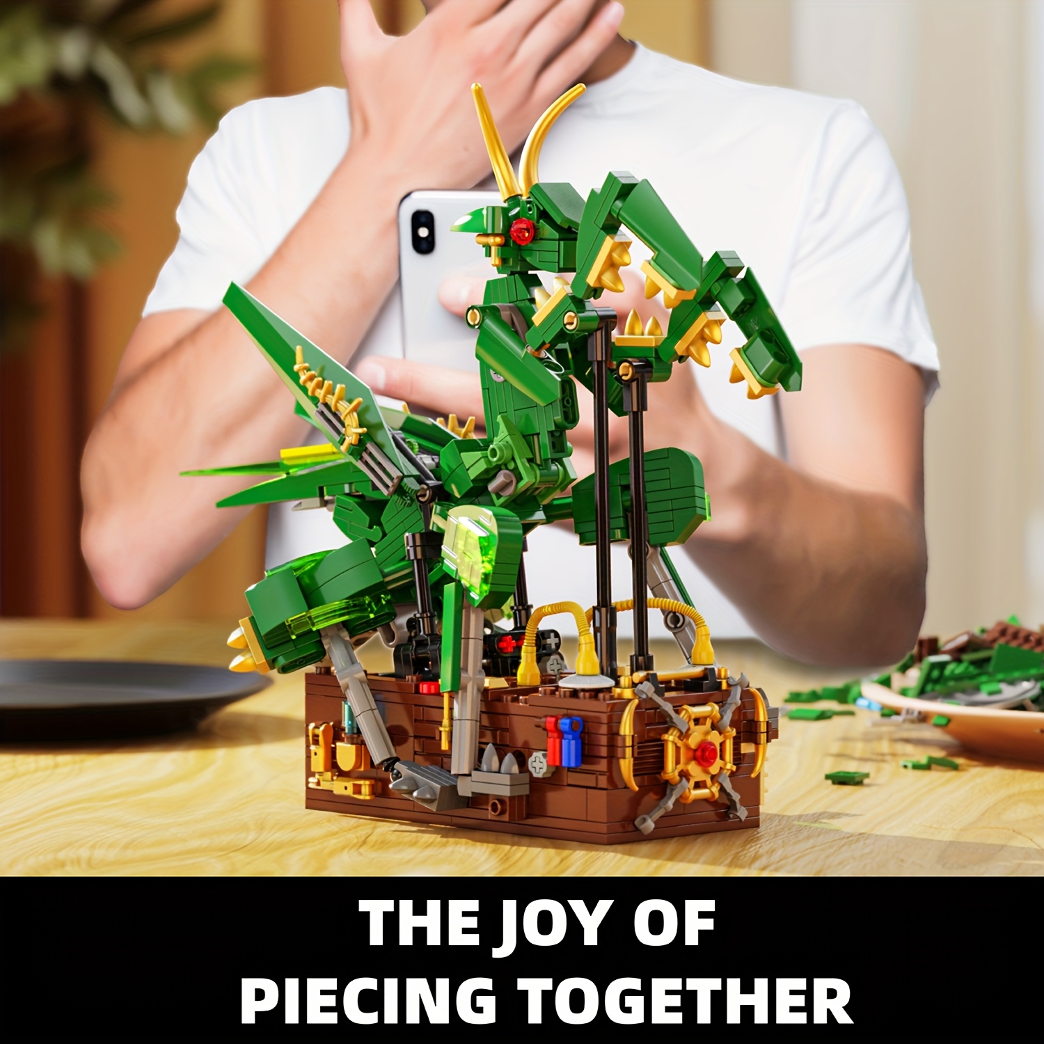 613pcs Green Mantis Building Block Toy Assembly Model Set