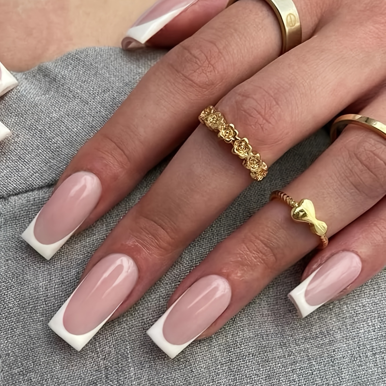 E-shop Französische Nagelsticker, lange quadratische rosa künstliche Nagelpflaster, weiße glänzende wiederverwendbare künstliche Nägel - 30 Stück, 15
