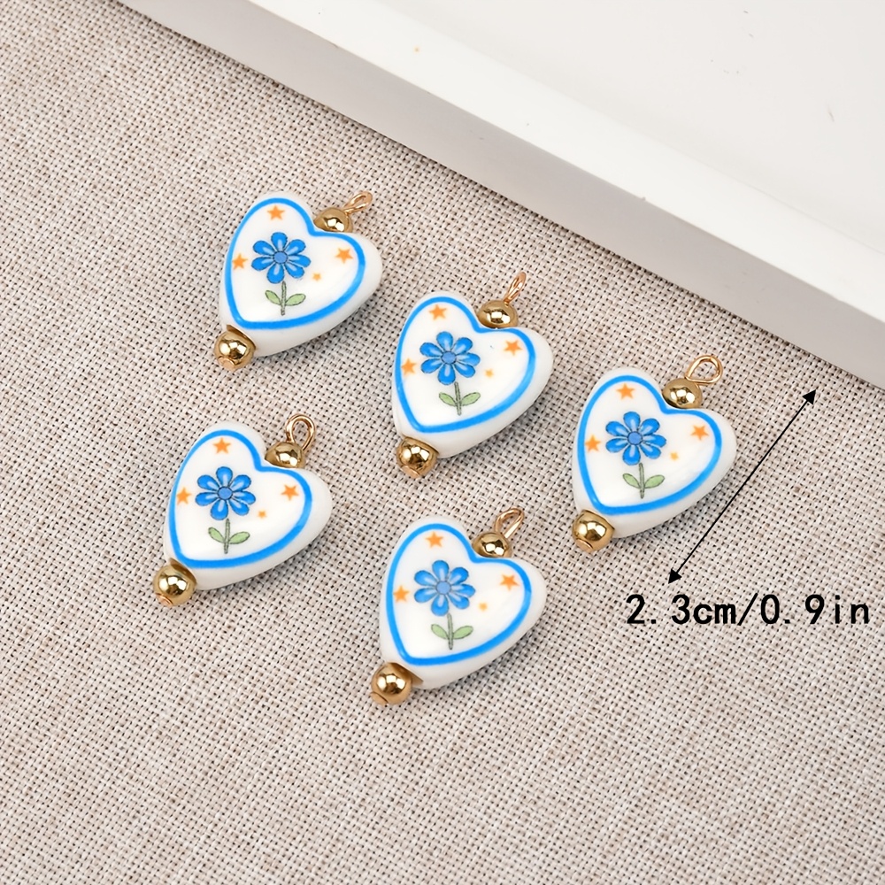 5pcs Random Color Double-Sided Floral Heart-Shaped Ceramic Pendants