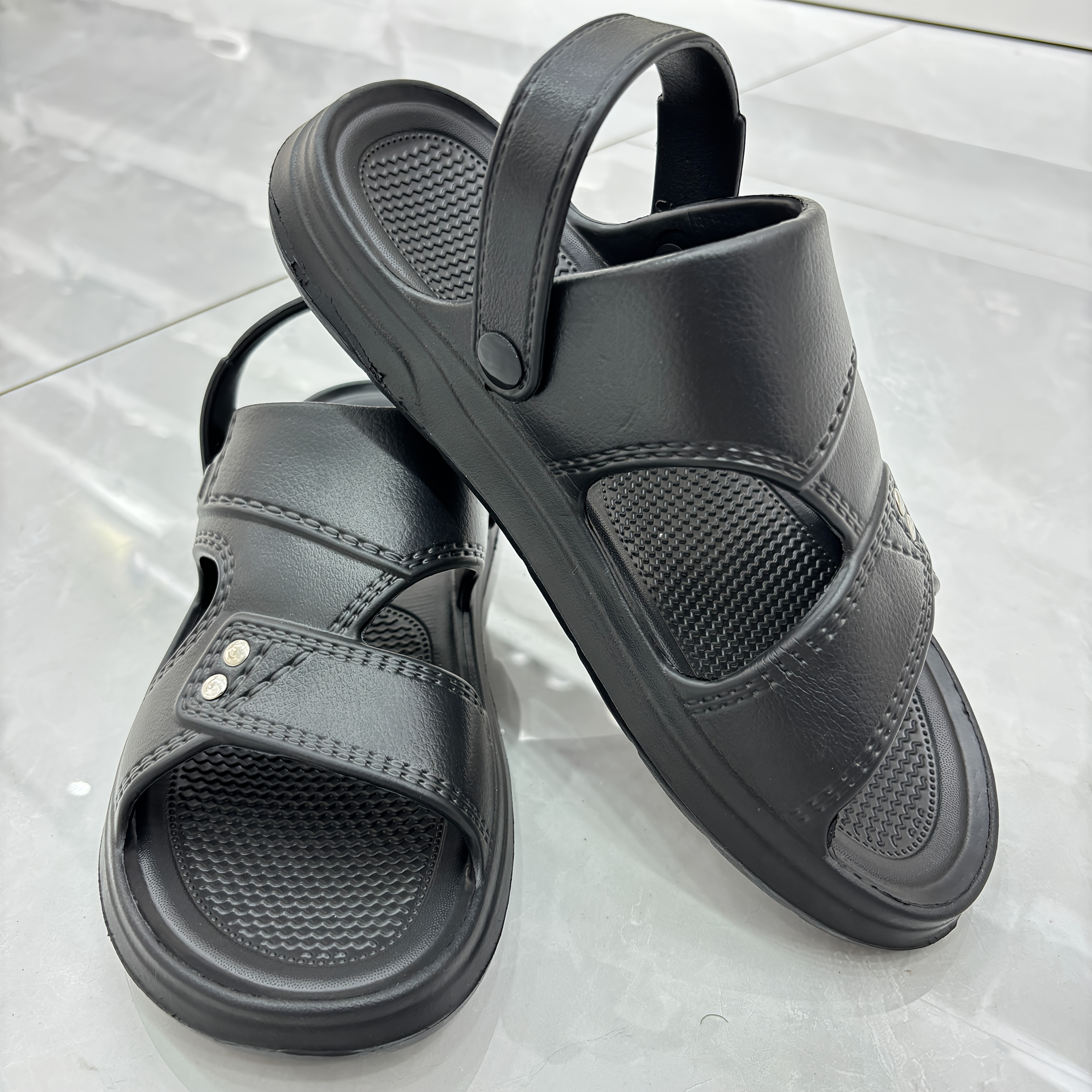 TEMU Chaussons d'été décontractés et pour homme, , confortables et élégants, un pour une tenue décontractée quotidienne. Polyvalents pour air, les