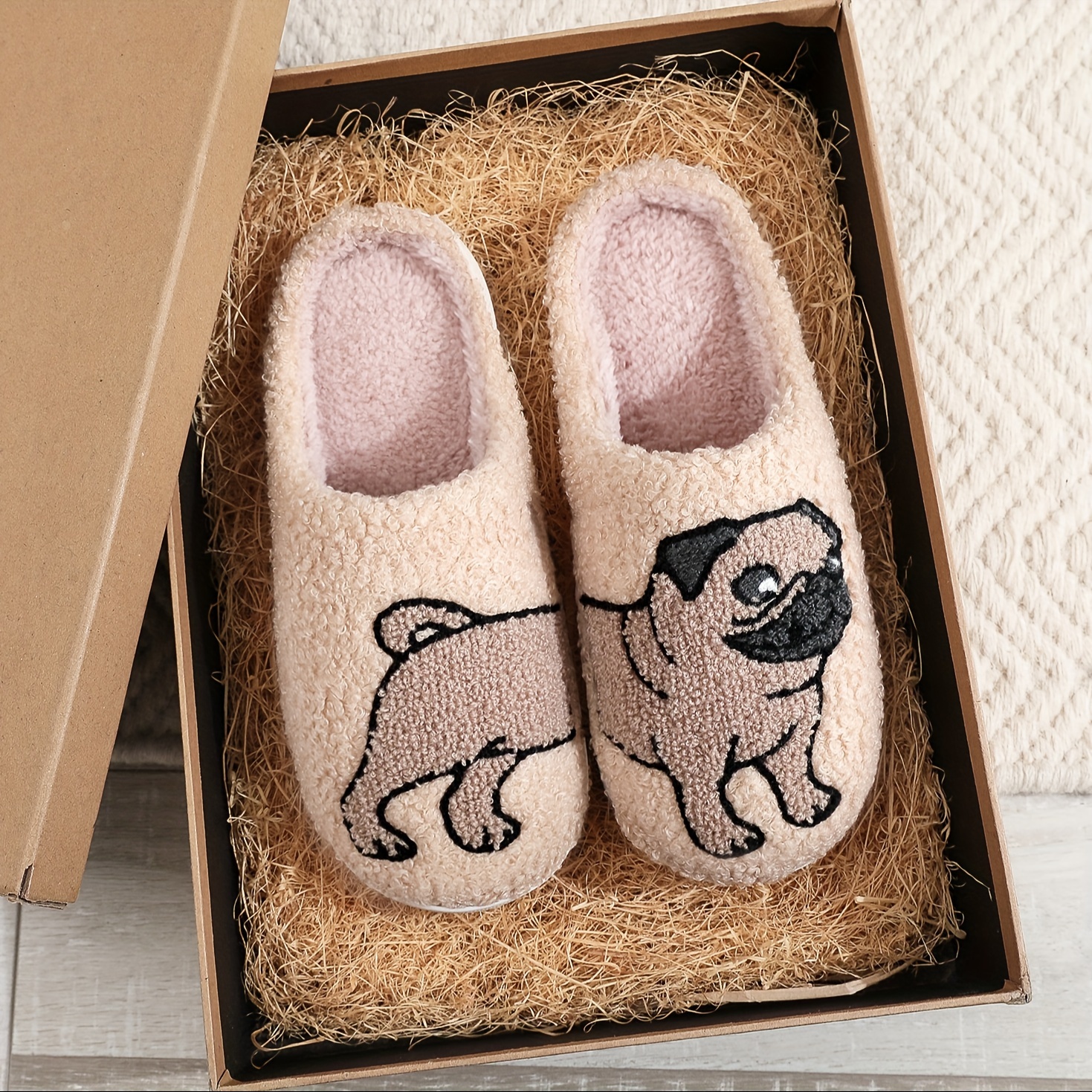 

Cozy Pug Dog Pattern Slippers, Casual Slip On Plush Lined Shoes, Comfortable Indoor Home Slippers
