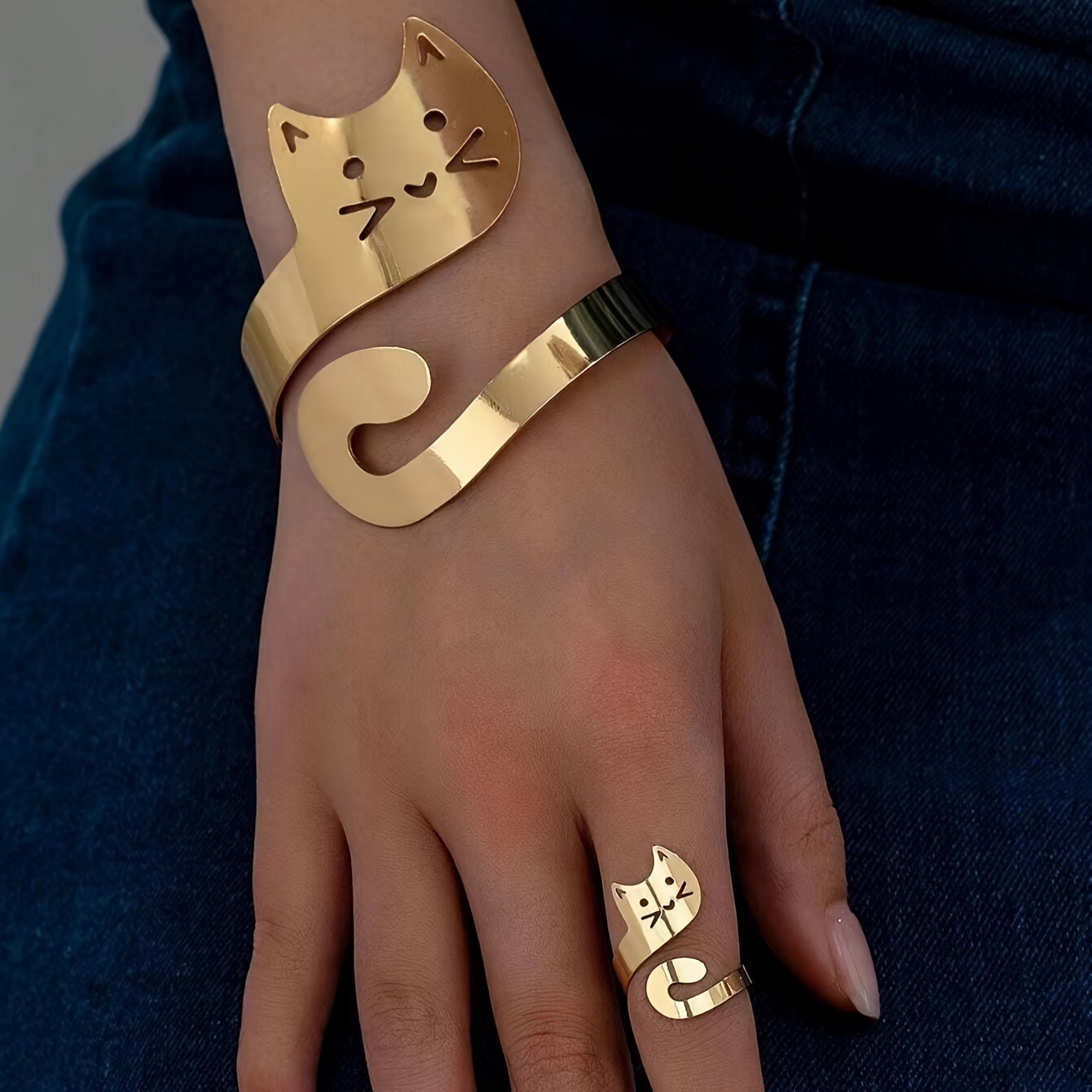 

1 Set Of Fashionable Creative Metal Stylish Ladies Open Bracelet Ring Jewelry Set