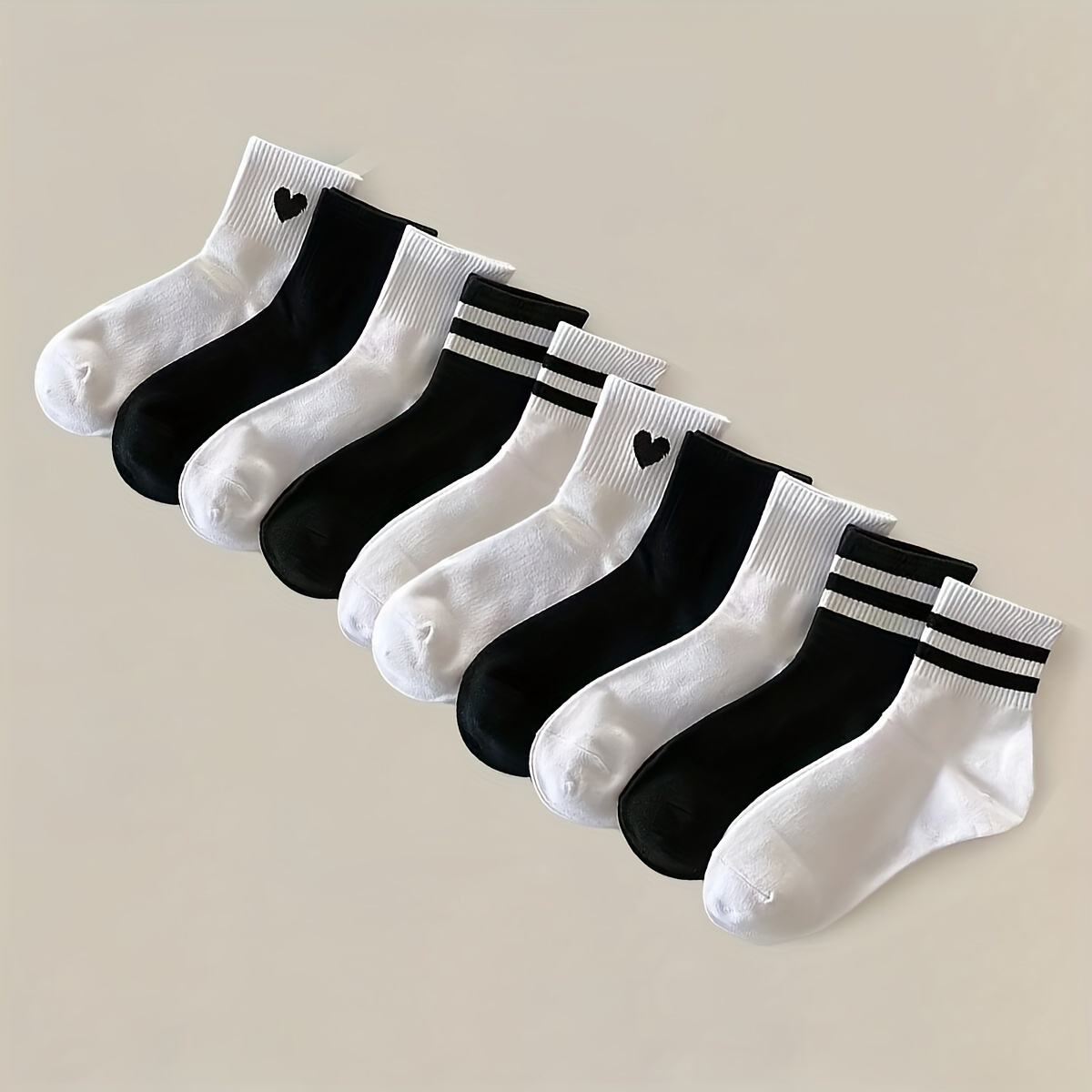 

5pcs Heart Pattern Ankle Socks For Couples - Soft Polyester & Elastane , Breathable & Stretchy, Machine Washable - Black & White Striped, Designs, Socks