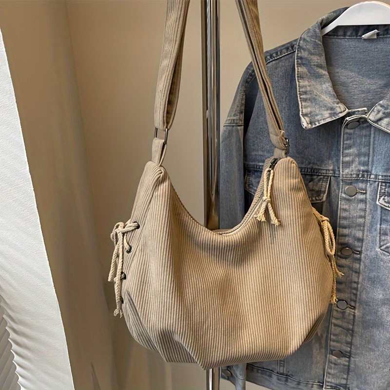 Women's Stylish Shoulder Bag With Adjustable Strap For Casual Crossbody Use