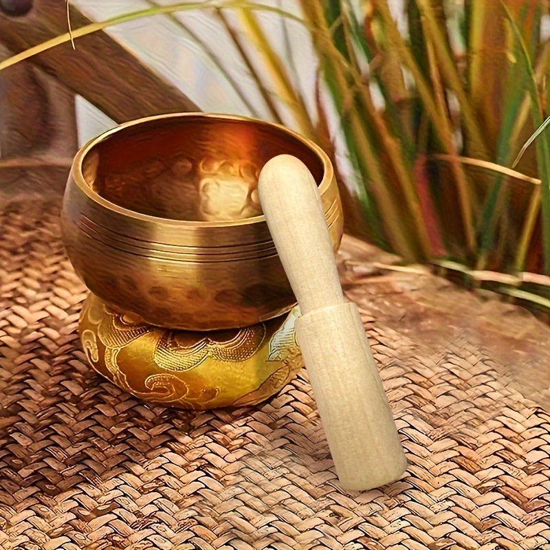 

Handcrafted Singing Bowl - Golden For Yoga, Meditation & Ceremonies, Includes Hammer And Mat