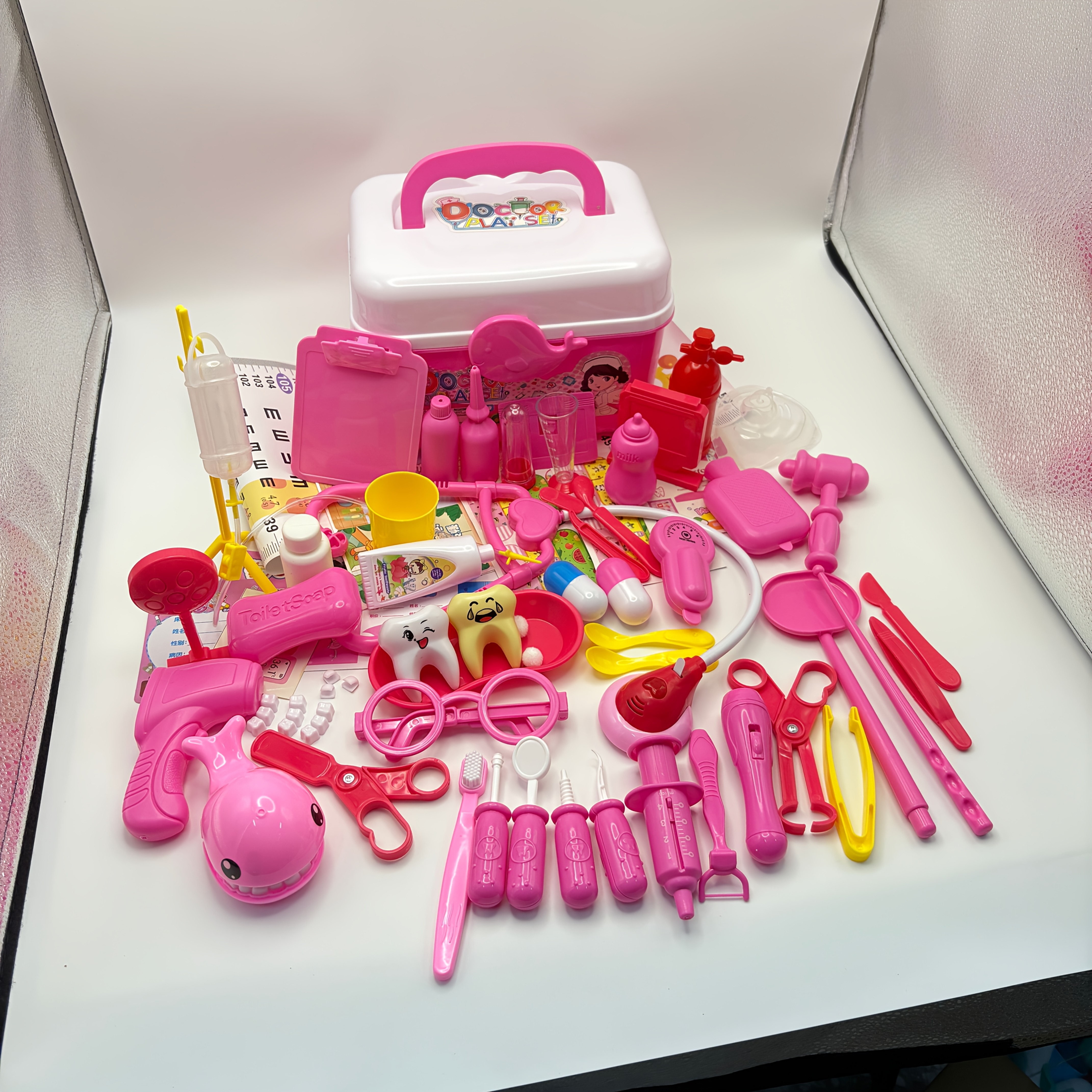 Roze serie doktersspeelgoed voor kinderen