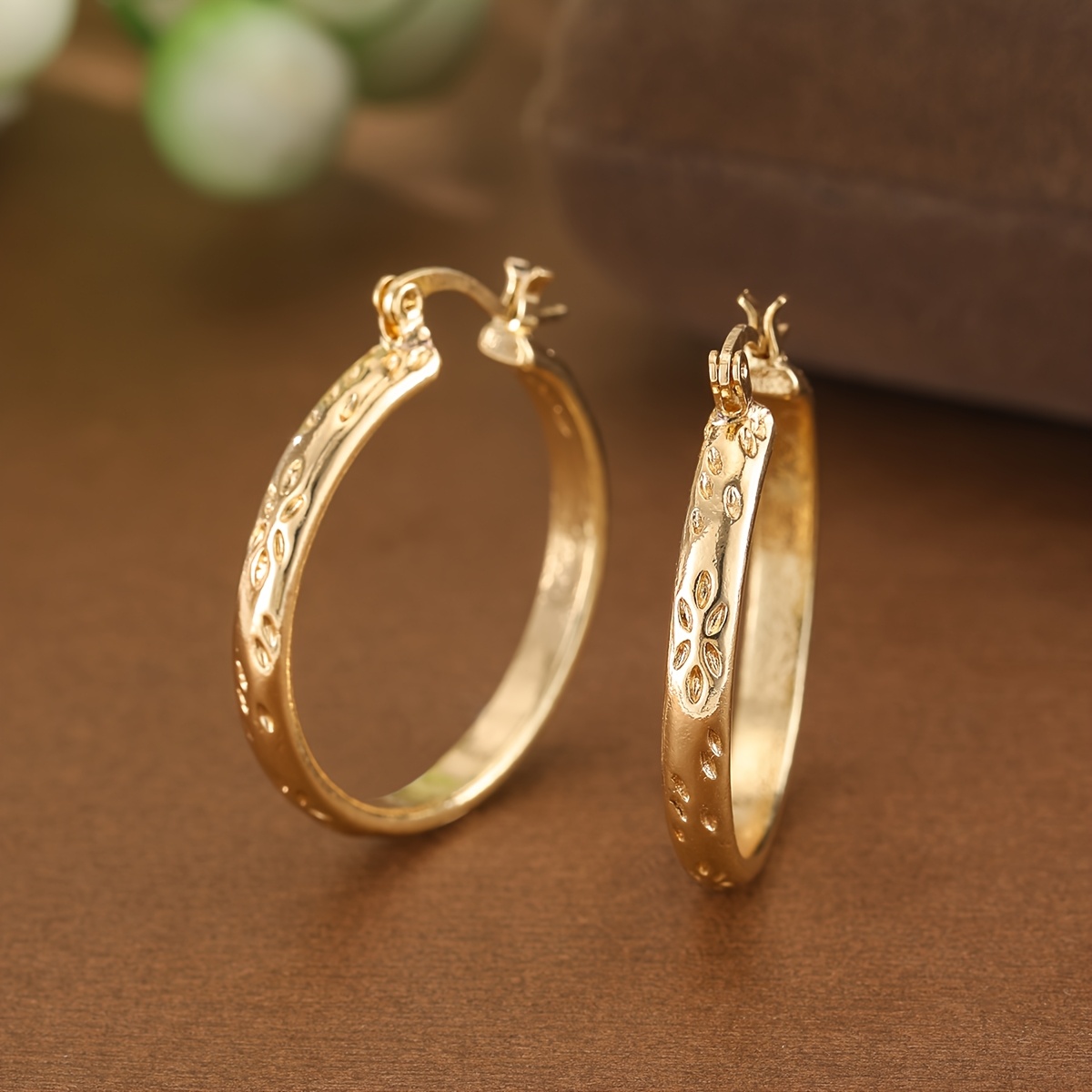 TEMU Retro Bohemian Light Luxury Classic Women's Earrings Suitable For Festive Banquets Women's Jewelry
