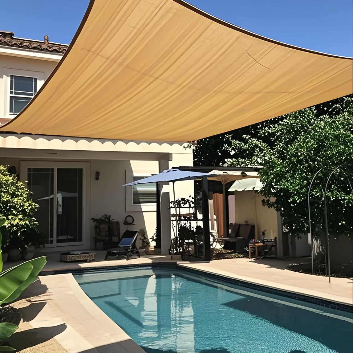 E-shop Outdoor-Sonnensegel für Privatsphäre – Kompatibel mit Garten, Hochdichte Markise mit verstärkten Ecken & Stoffbezug, Montage, Schatten