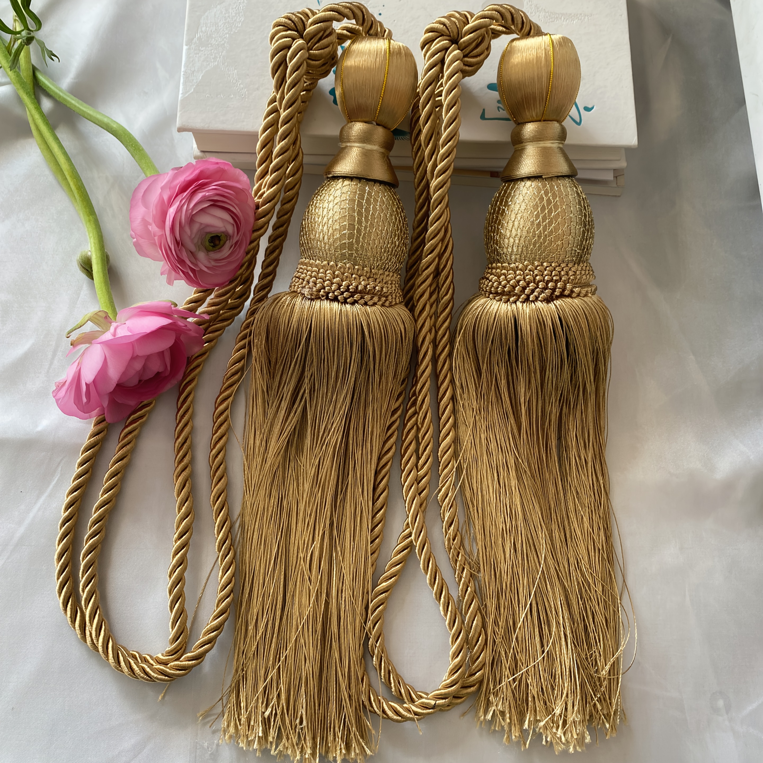 TEMU 1 Pair Elegant Classic Curtain Additions Hanging Balls With Ties And Tassels, Light Luxury Hanging Balls