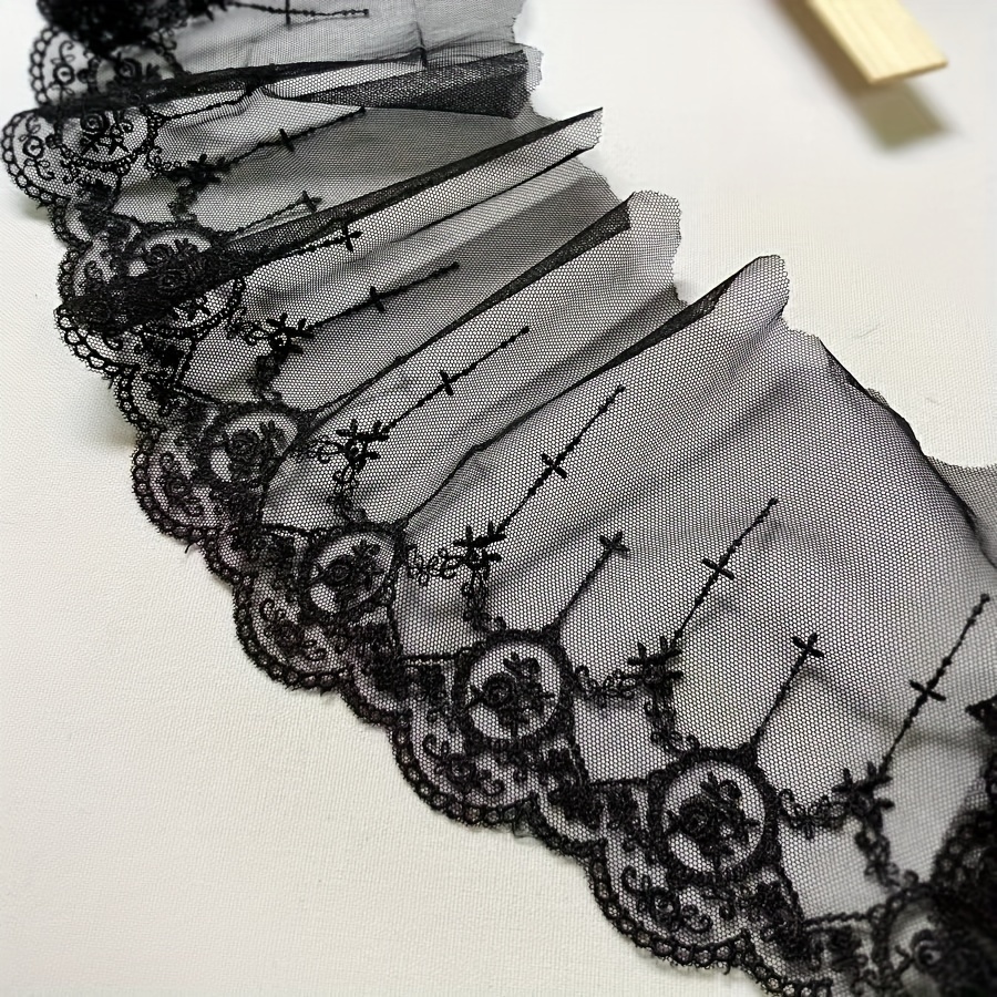E-shop Handgefertigtes Kleidungsaccessoire, Rosenstickerei, Spitzenbreite 13 cm