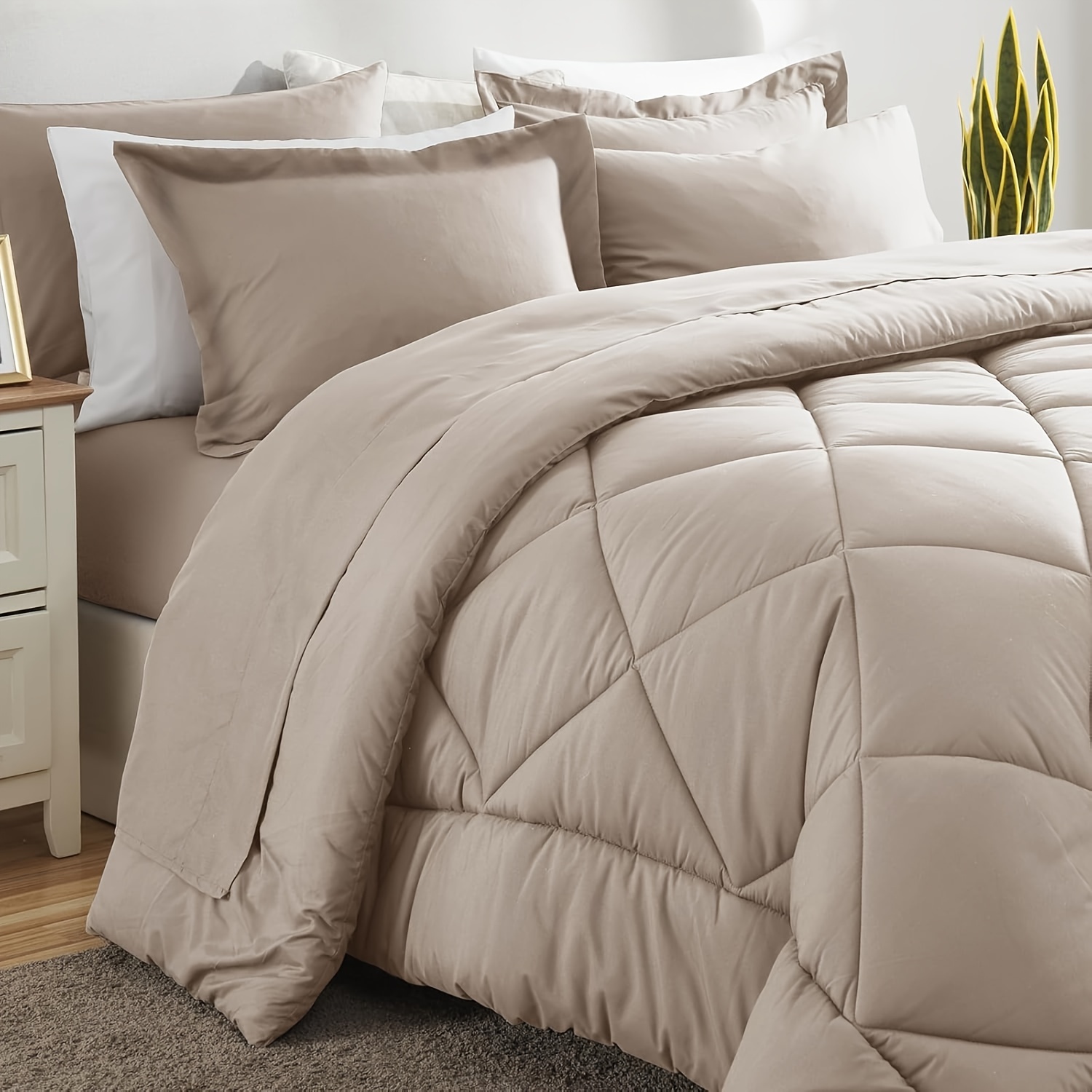 3pcs Quilt 260G High Weight Quilt Set Super Soft Bedding Set + 2 Pillowcases for Winter Warmth