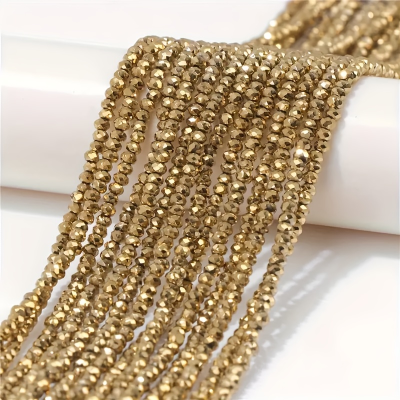 E-shop 2D Flach, 5 Stränge mit 1150 Stück ca. 2mm Feine Polyedrische Super Glänzende Glasflachperlen in Gold, Ideal für Armbänder, Halsketten, Ringe