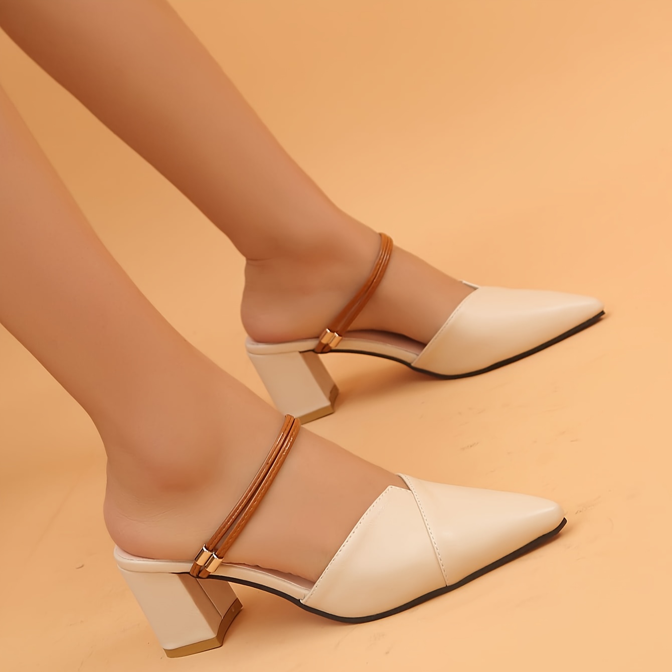 Stylish And Versatile Women'S High-Heeled Sandals with a Chunky Heel, Pointed Toe, Comfortable Slip-On Design, And Backless for Two-Way Wear.