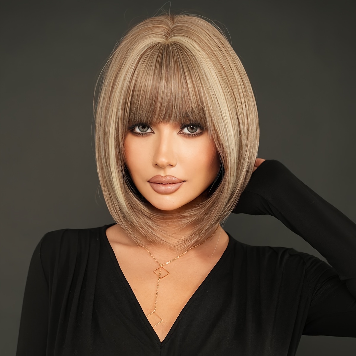 

Elegant & Brown Highlight Bob Wig With Bangs - Heat Resistant, 150% Density Synthetic Hair For Women, & Parties, 12.99 Inches