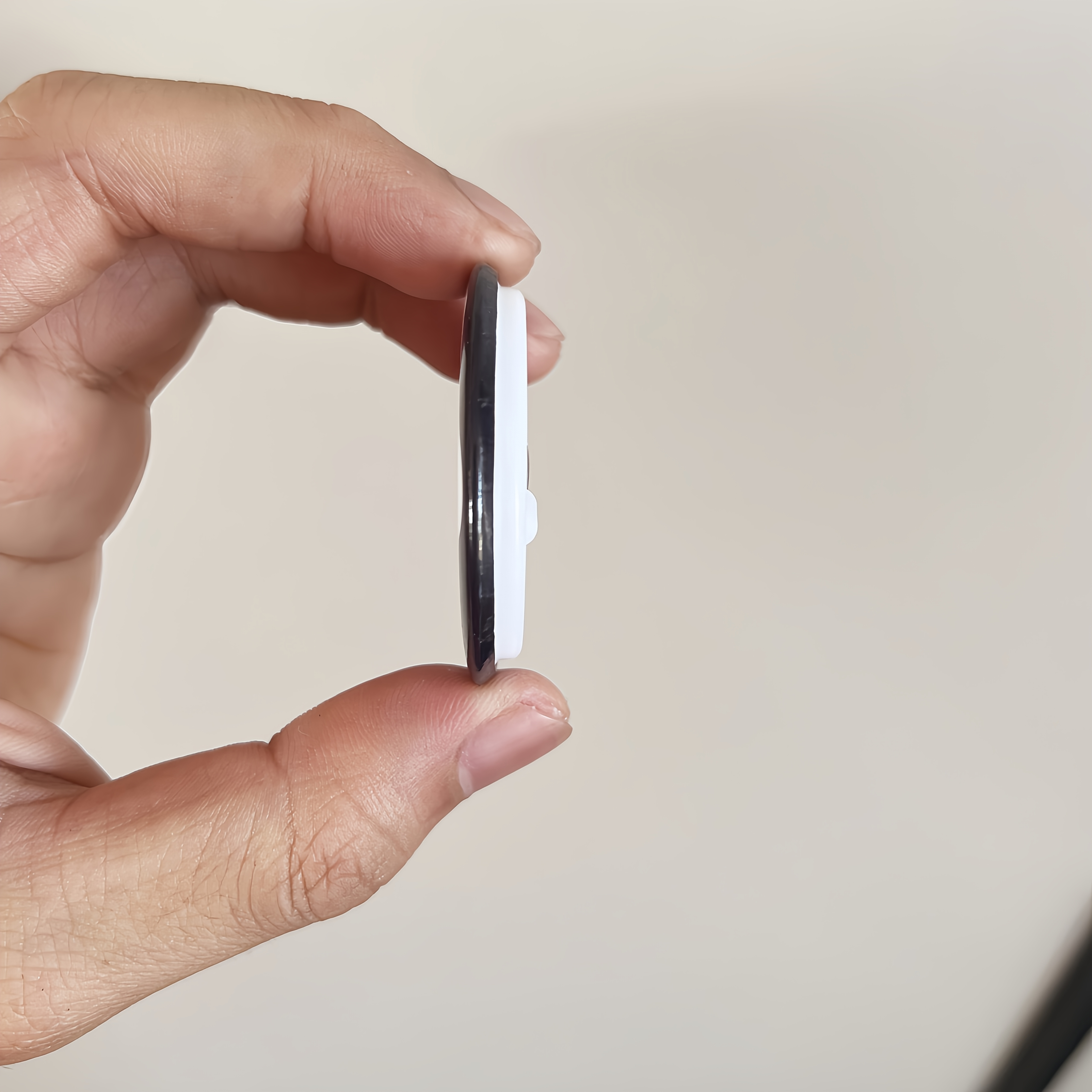 طقم بروش أنيمي عصري جديد لعام 2025 للرجال والنساء، دبابيس وشارات متطابقة، إضافات كرتونية مثالية لأزياء الأصدقاء، زملاء الدراسة، وزميليك، والقبعات وحقائب الظهر، هدية ممتعة مناسبة لأي مناسبة