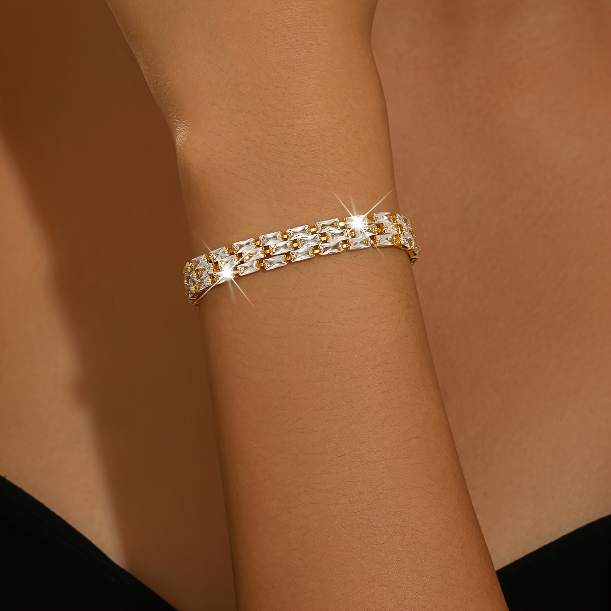 Luxurious Rectangular Cubic Zirconia Bracelet