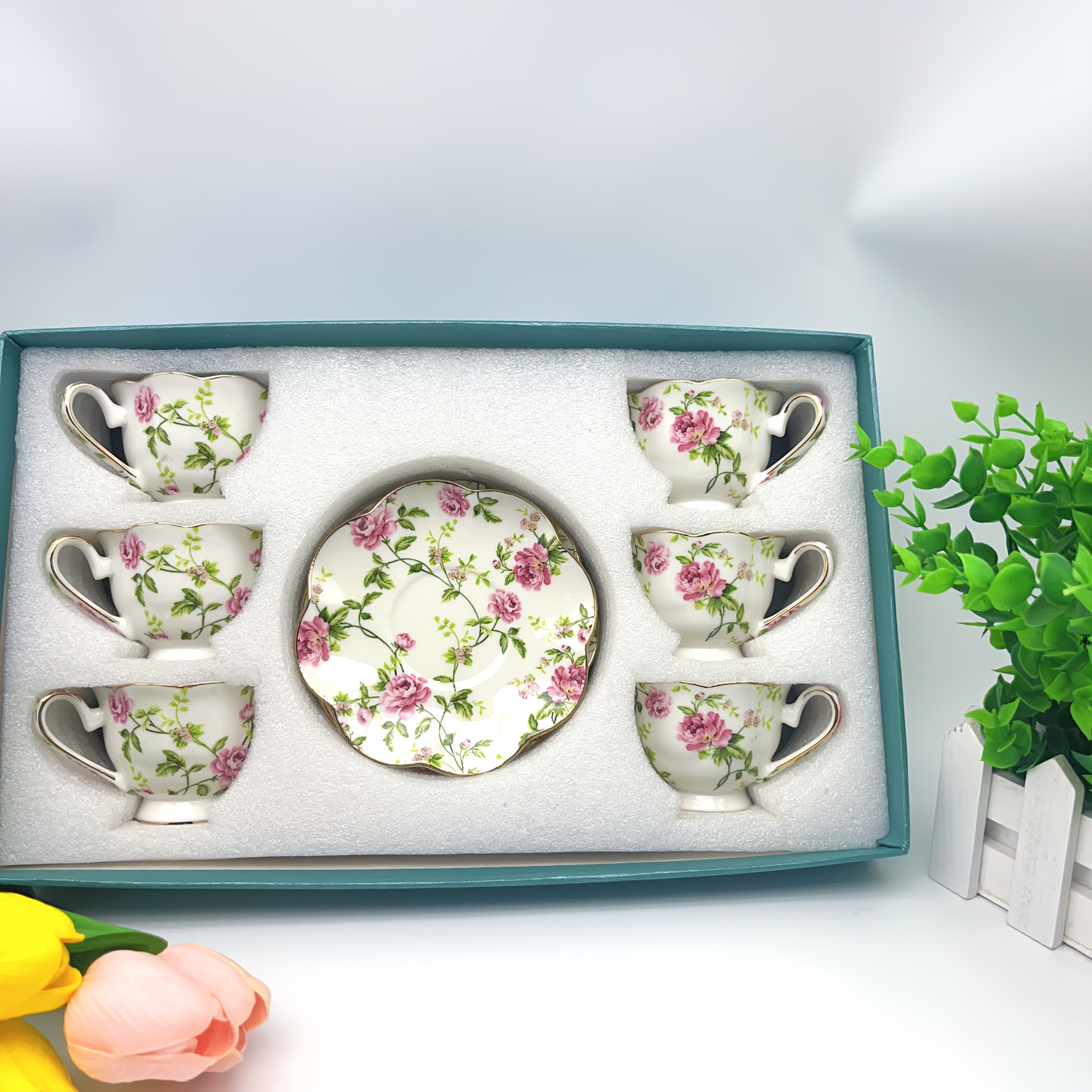 Image of 12pcs European Style Exquisite Vine Small Floral Afternoon Tea Exquisite English Espresso Cup And Plate (six Cups And 6 Plates) Gift Box Set 90ml