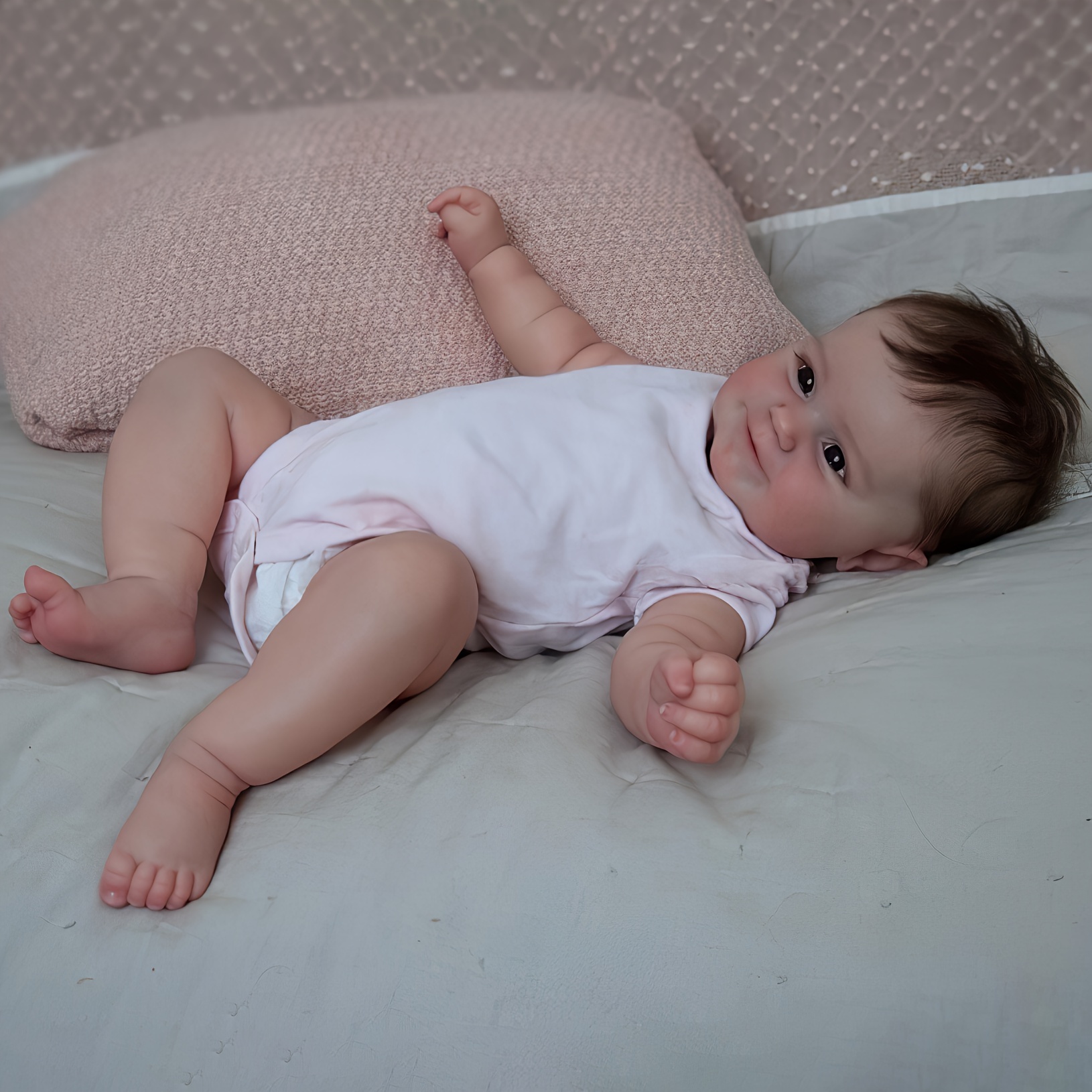  20 inch realistic   girl doll full body vinyl newborn with so     hair anatomically     smile face   for roleplay collector doll bath toy compatible for collectors