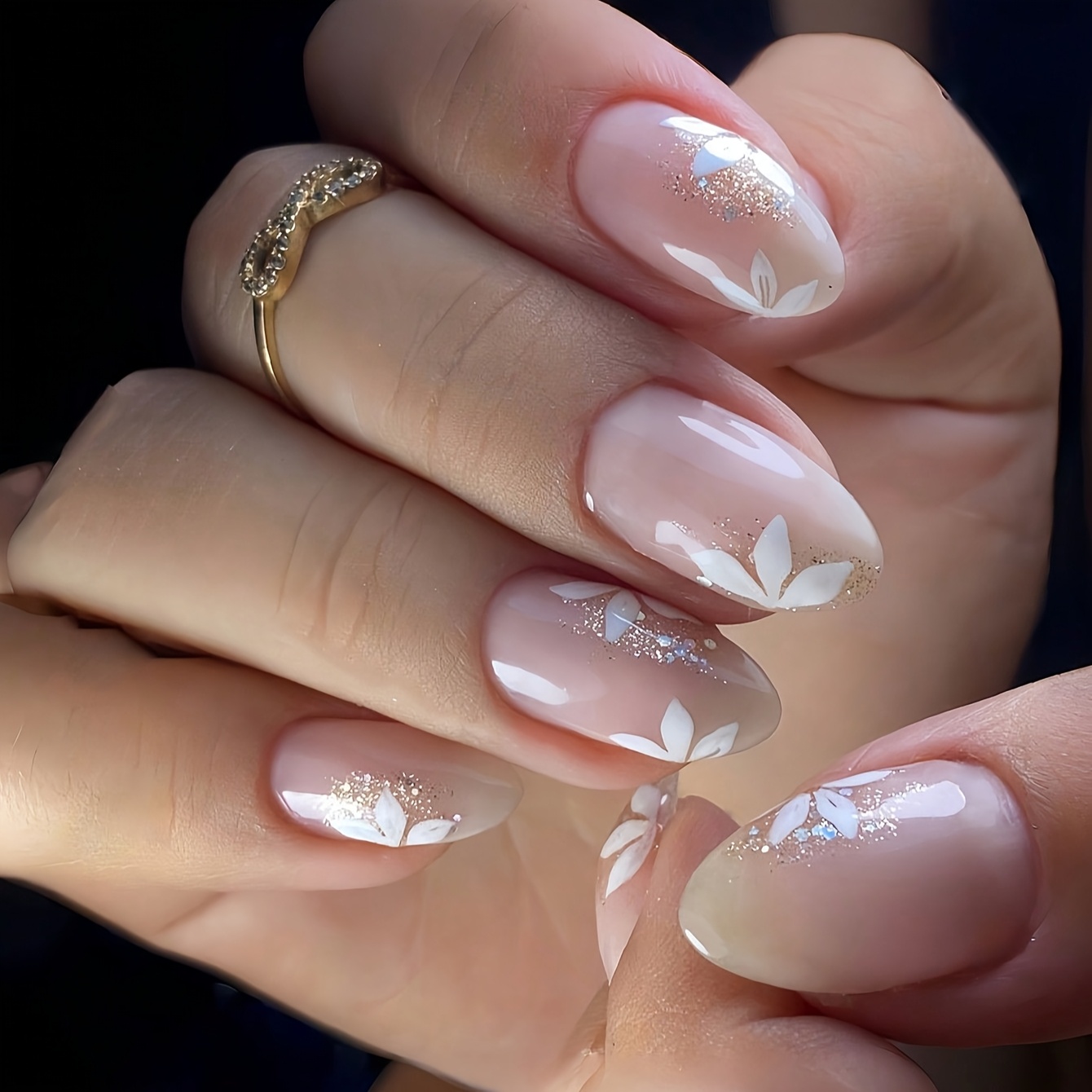 Künstliche Nägel Mit Wolken & Blumen – 24 Stück Mittellange Fake Nails, Inkl. Klebeaufkleber & Feile