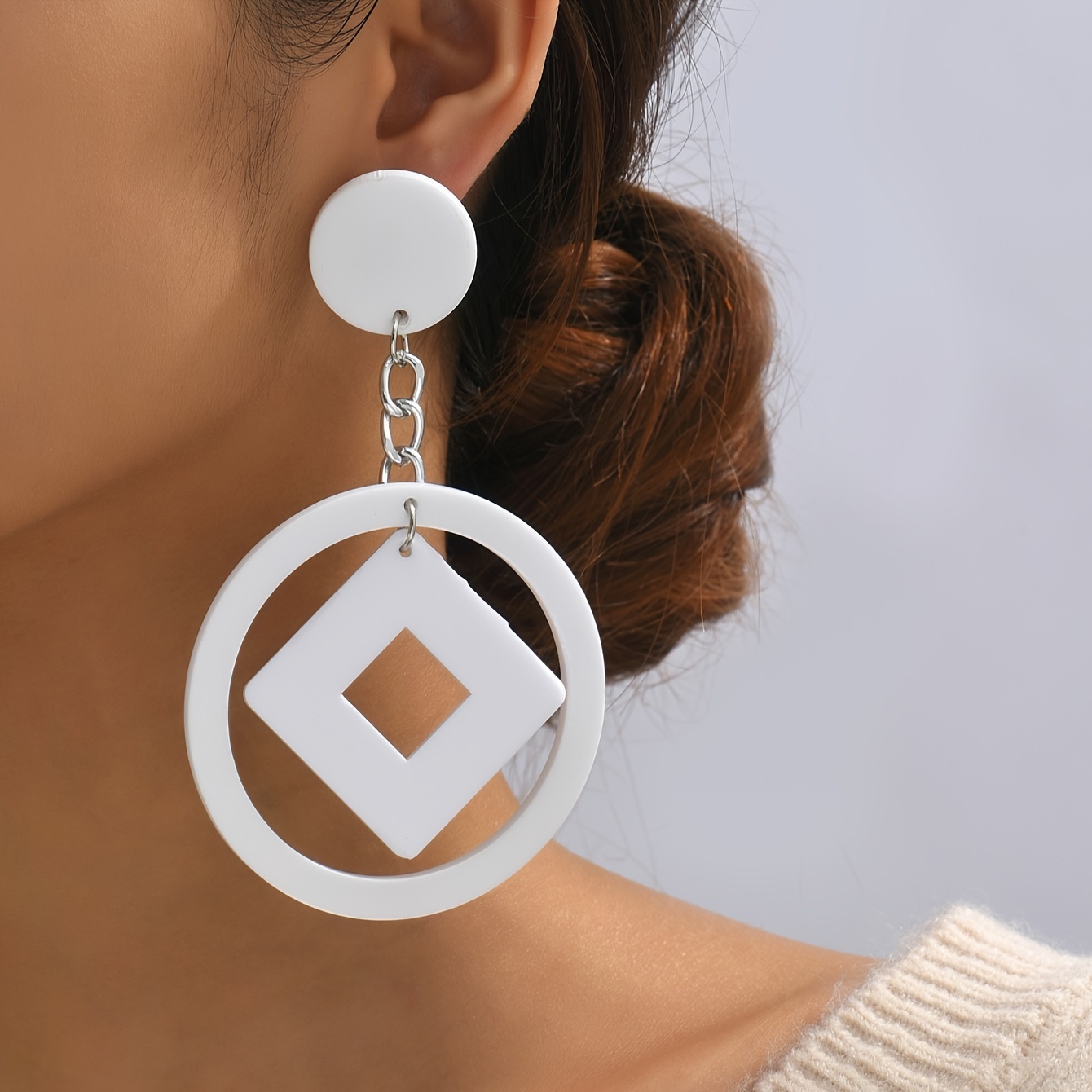 

1 Pair Y2k Acrylic Large Hoop Earrings With Chain Link Pendant Hollow Statement Style Drop, White Round Studs For Party Wedding