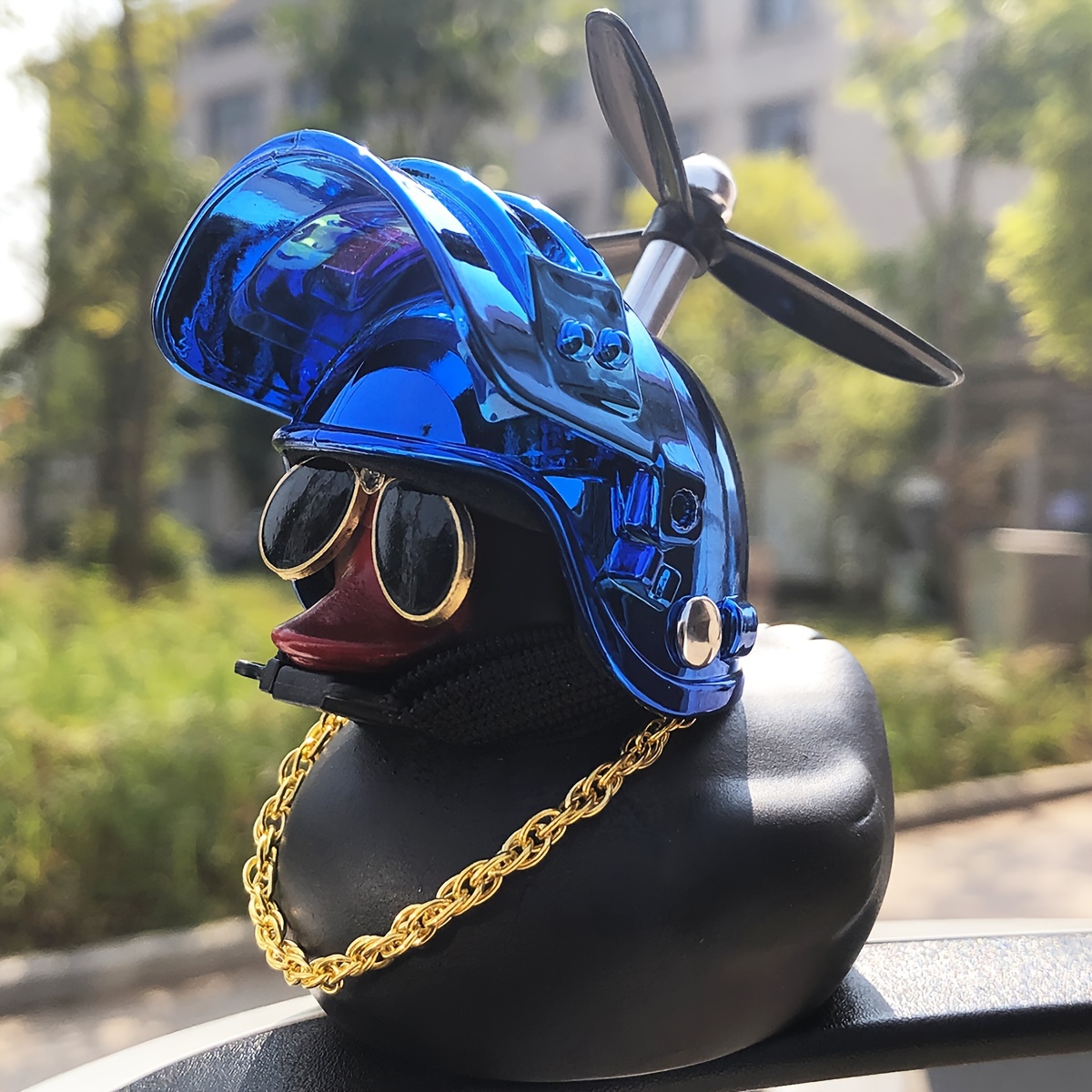 

Cool Duck Dashboard Ornament With Propeller Helmet And Sunglasses, Pvc Material, Car Interior Decoration Accessory, Ideal Gift For Men And Duck Lovers