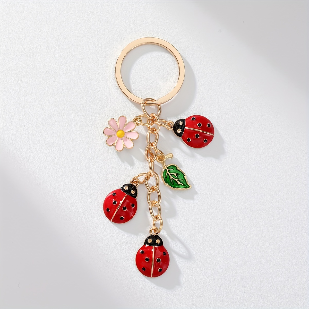 Image of 1pc, New Keychain, Cute Alloy Oil- -spotted Ladybug Flower Keychain, Bag Pendant, Popular Insect Keychain, Decorative Small Gift