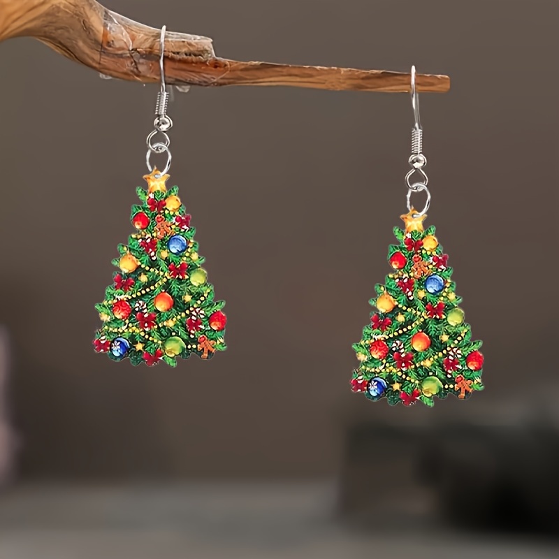 

Festive Wooden Christmas Tree Earrings: A Fashionable Jewelry Piece For Holiday Parties And Gift-giving