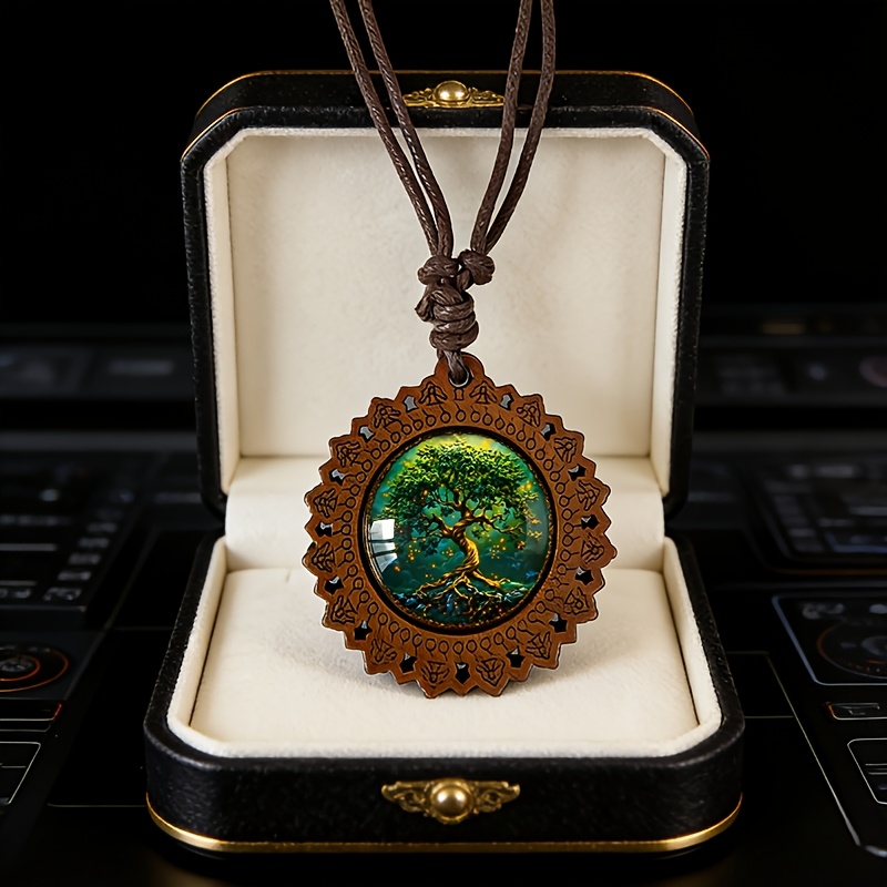 Ancient Tree Wood Necklace, Retro Wooden Design