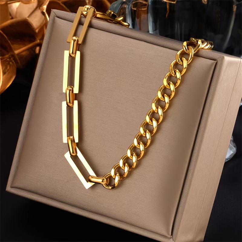 

A Golden Stainless Steel Jewelry Plated With Real Golden Double Chain Necklace Ins French Retro Fashion Casual Simple Trend Joker Ladies Daily Commuting Street Party Holiday Party To Wear.