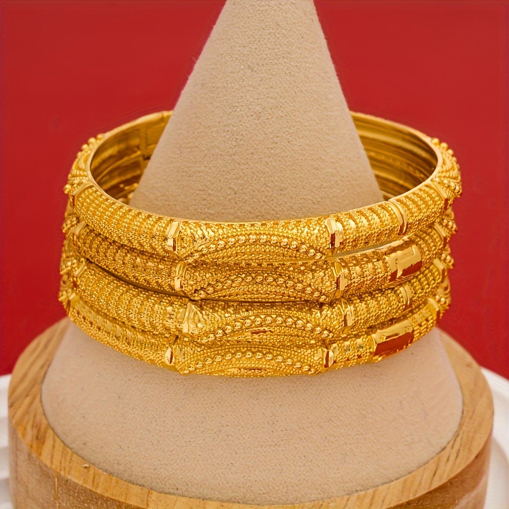 

3pcs Golden Open Bracelet Elegant Middle Saudi Arabia Festival Gift Women' Dubai Bride Hand Ornament European And American Luxury Bracelet