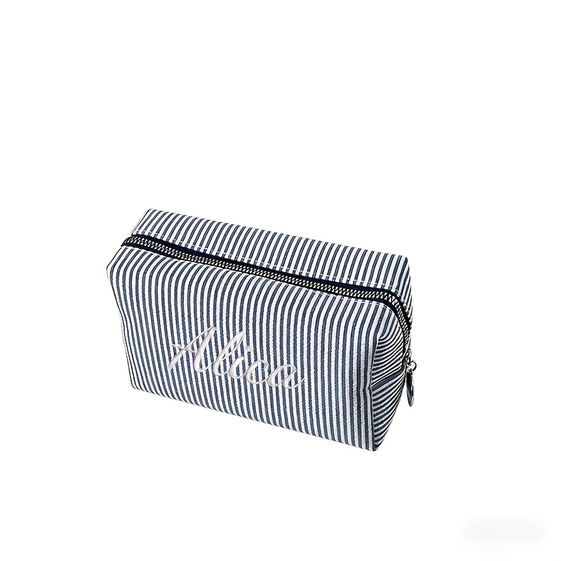 E-shop Gestreifte Kulturtasche/Kosmetiktasche mit individuellem Namen/Text: Das stilvolle Streifendesign ist , um Ihre und Toilettenartikel bei Reisen,