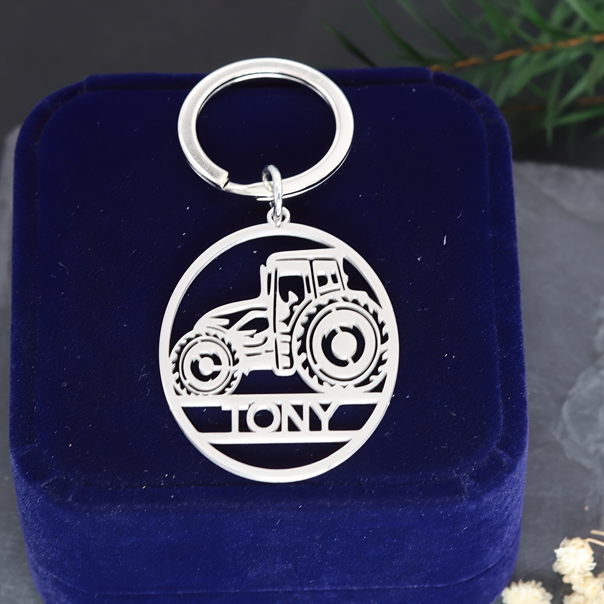 Image of Personalized Car Keychain, Off-road Vehicle Name Key Holder Backpack Decorative Keychain Gifts, Stainless Steel Keyring