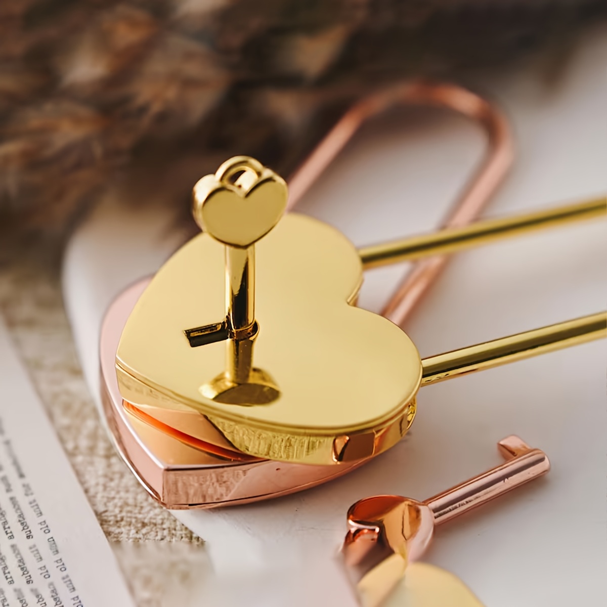 Custom Engraved Heart-Shaped Chain Padlock
