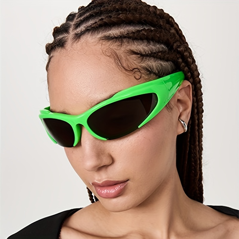 Green Cyber Futuristic Sunglasses, Y2K Aesthetic Hip Hop Streetwear, UV Protection Eyewear, Trendy Instagram Fashion Accessory Sun Glasses,Goggles