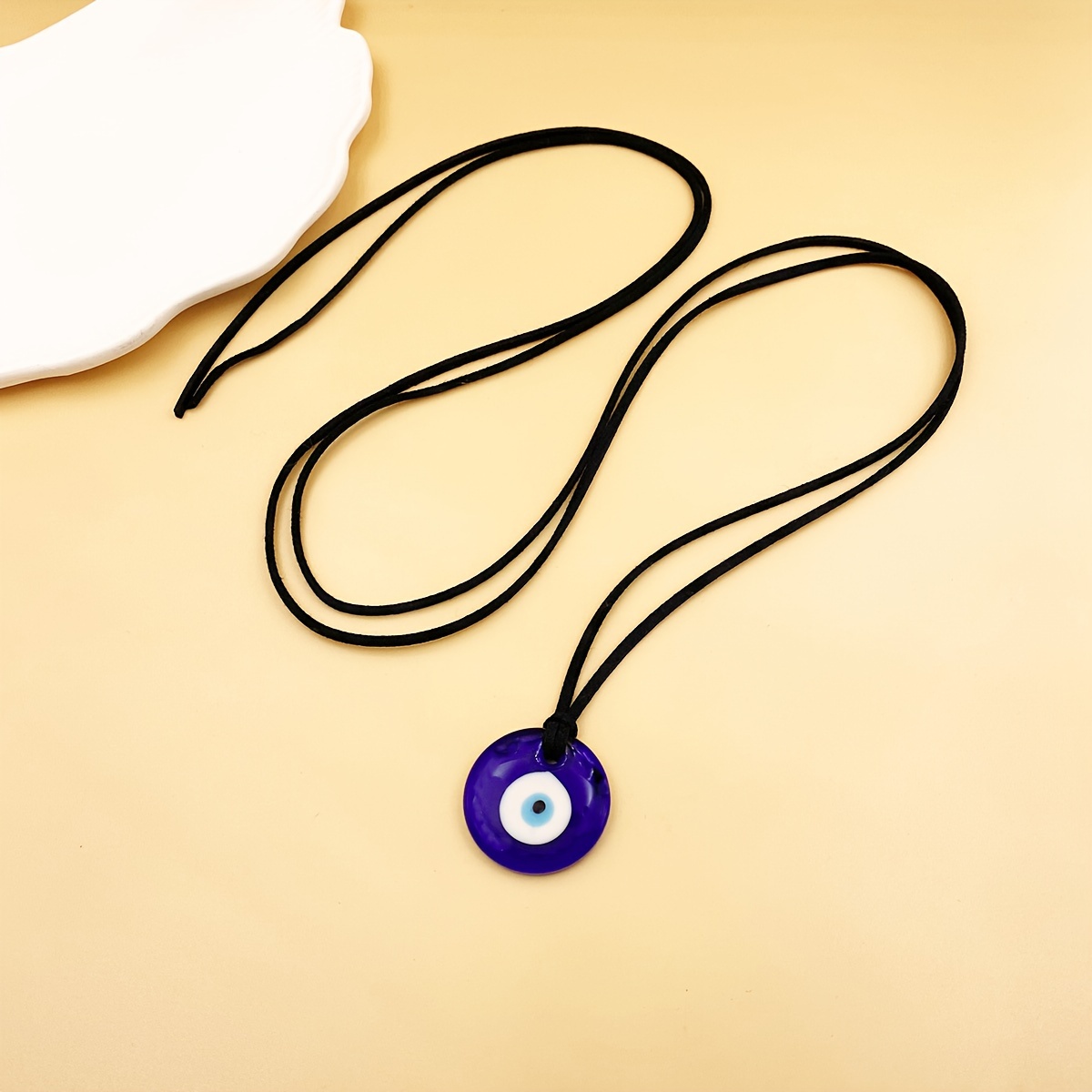 TEMU 1pc Pendentif Œil Turc Style Gothique Collier Œil Bleu Turc Corde de Velours Noir Collier Femme Cadeau pour Amies et Famille