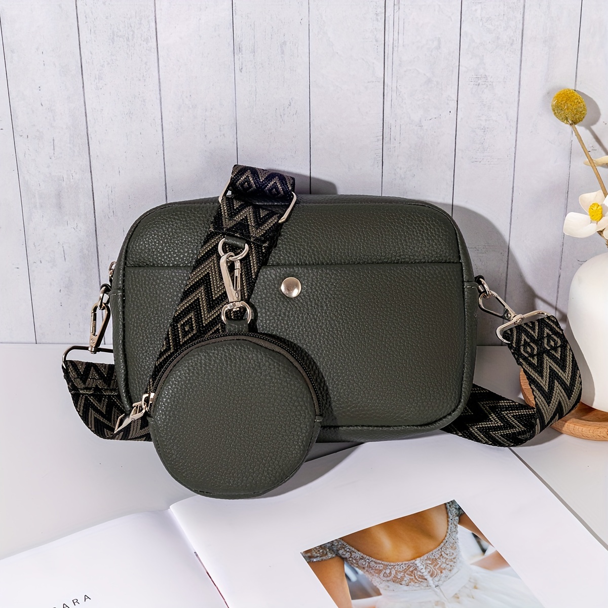 Image of 1pc Women's Adjustable Wide Strap Body Bag, Coin Purse Body Bag, Multi-pocket Square Bag, Single Shoulder Strap, Coin Purse, Envelope Bag, Ideal For Daily Use, Parties, And Gifting