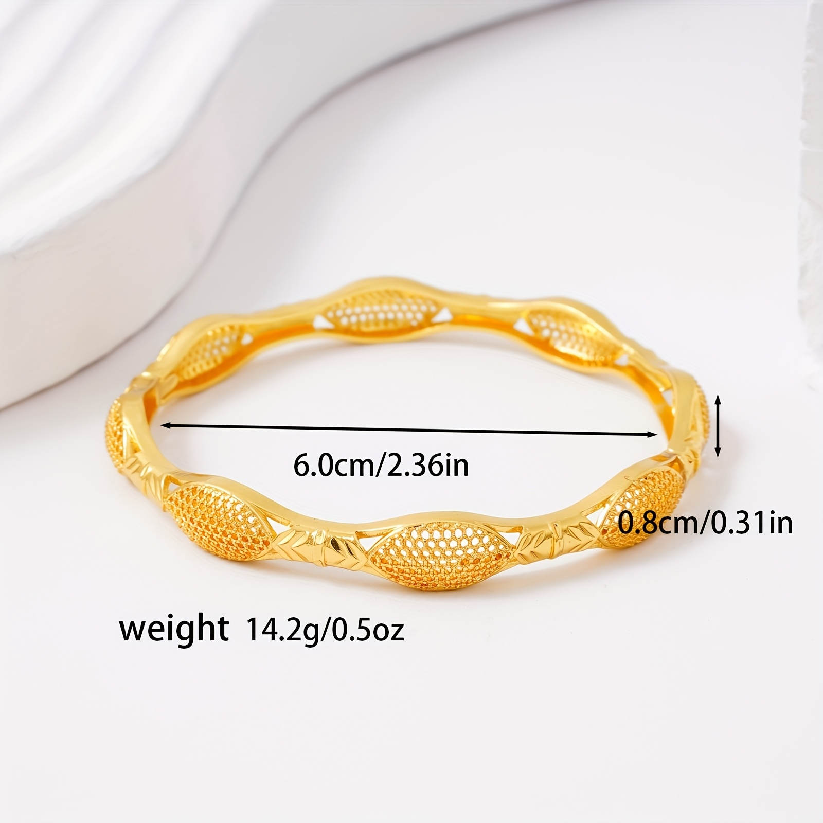 2pcs Golden Openwork Bracelets, Elegant Luxury Design