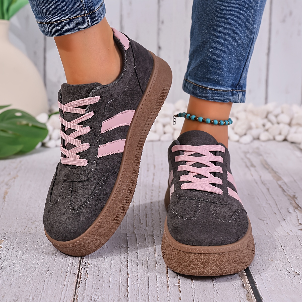 Ladies Casual Sports Shoes, Women Shoes, Sneakers