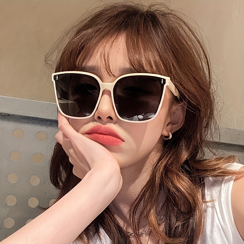 

Square Fashion Fashion Glasses For Women Men Jelly Frame Mirrored Sun Shades Glasses For Driving Beach Travel